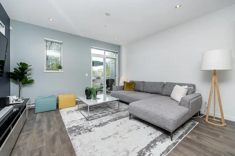 44 2560 PITT RIVER ROAD - photo 4 of 40