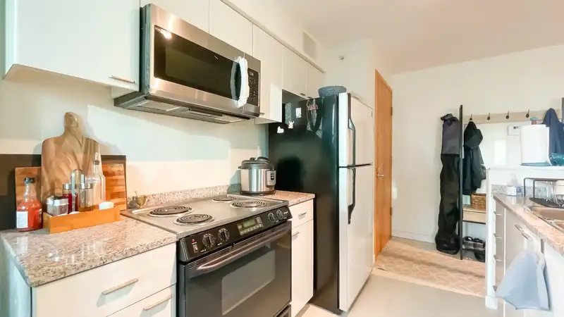2605 1288 W GEORGIA STREET - photo 2 of 20