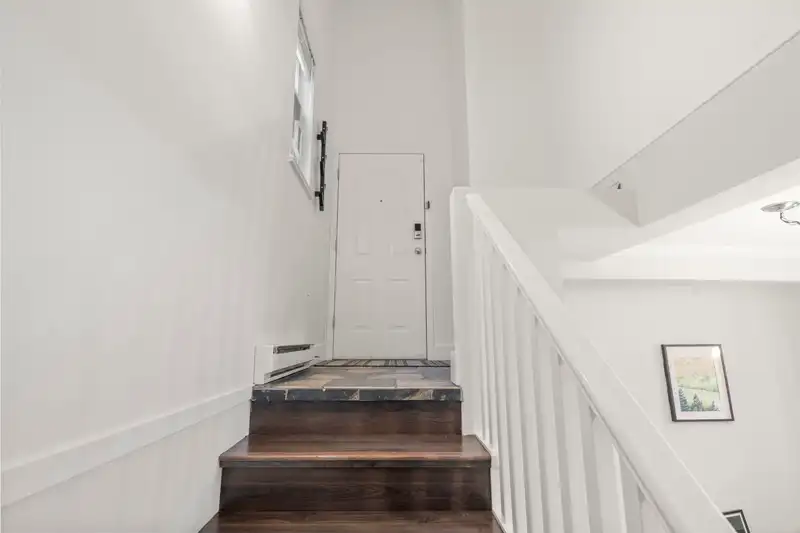 20 50 PANORAMA PLACE - photo 2 of 28