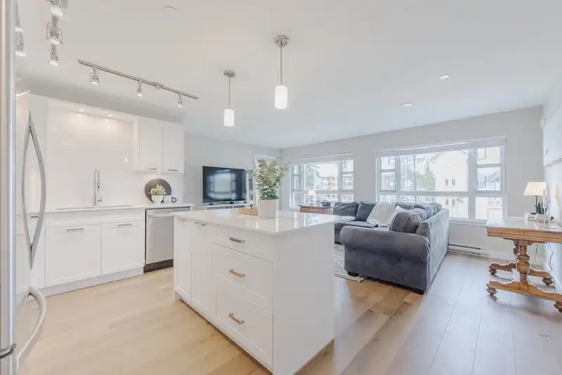 315 22562 121 AVENUE - photo 4 of 40