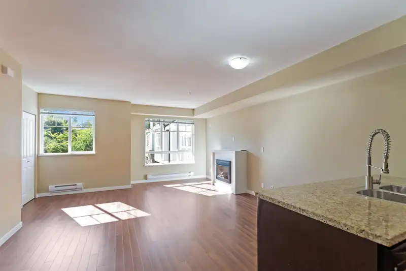 31 13239 OLD YALE ROAD - photo 4 of 25