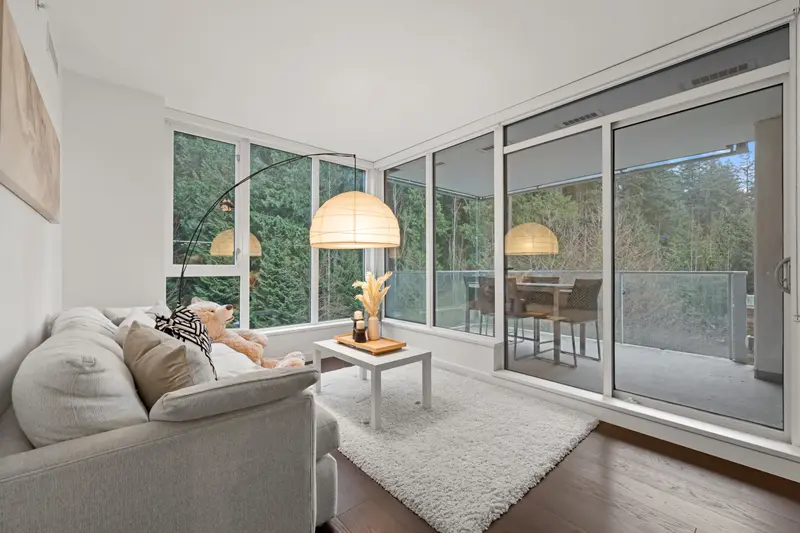 307 3355 BINNING ROAD - photo 3 of 25