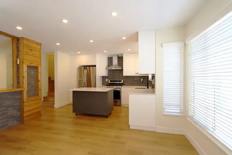 36 11536 236 STREET - photo 3 of 16