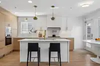 5921 ONTARIO STREET - thumbnail 10