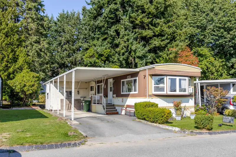 222 1840 160 STREET - photo 1 of 39