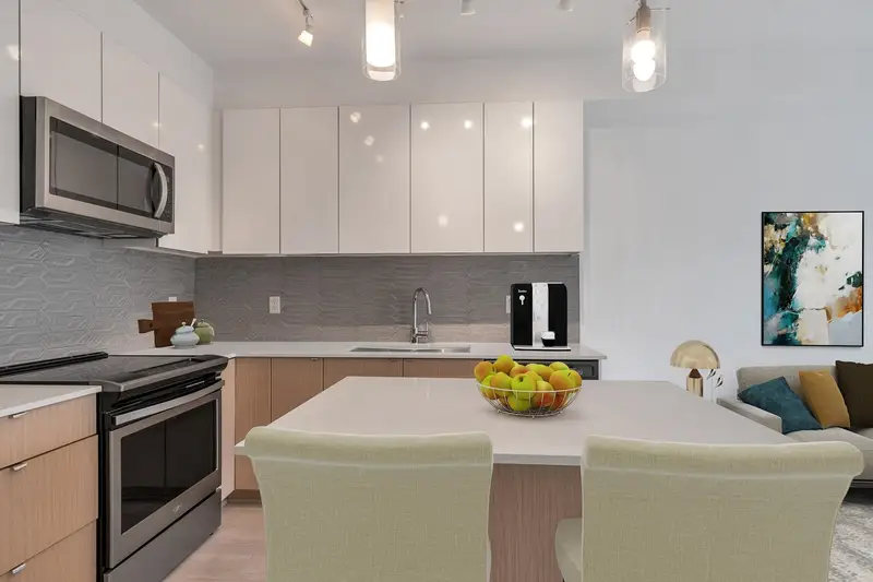 204 19567 64 AVENUE - photo 2 of 25