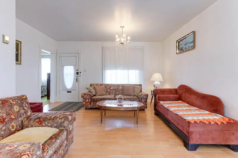 2828 TURNER STREET - photo 4 of 29