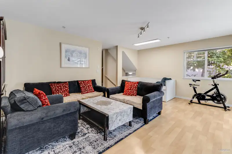 86 12711 64 AVENUE - photo 3 of 24