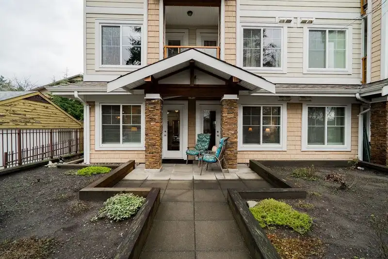 1969 WESTMINSTER AVENUE - photo 1 of 33