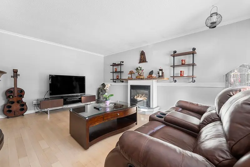 26953 28A AVENUE - photo 2 of 16