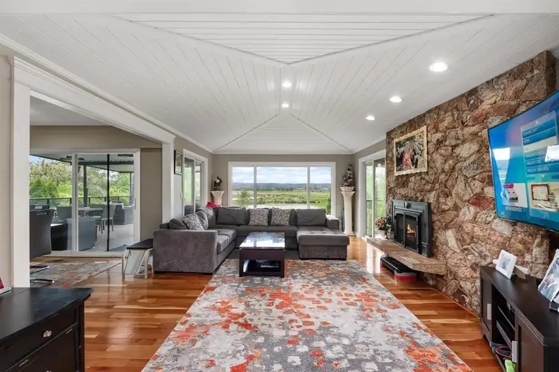 14534 LOMBARD PLACE - photo 4 of 25