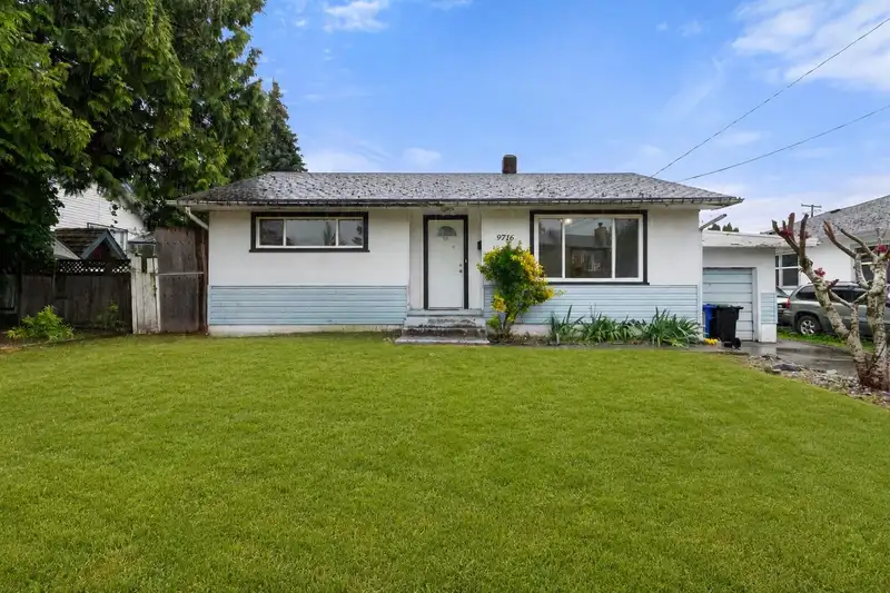 9716 WILLIAMS STREET - photo 1 of 34