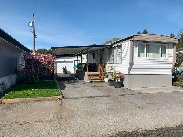 103 201 CAYER STREET - photo 2 of 16