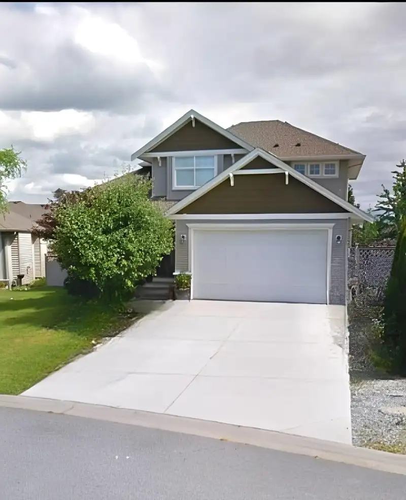 27977 BUFFER CRESCENT - photo 1 of 34