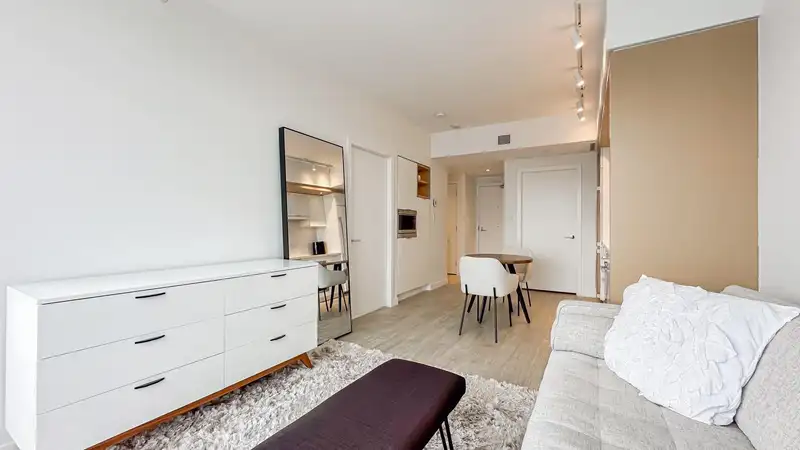 1406 1661 QUEBEC STREET - photo 4 of 25