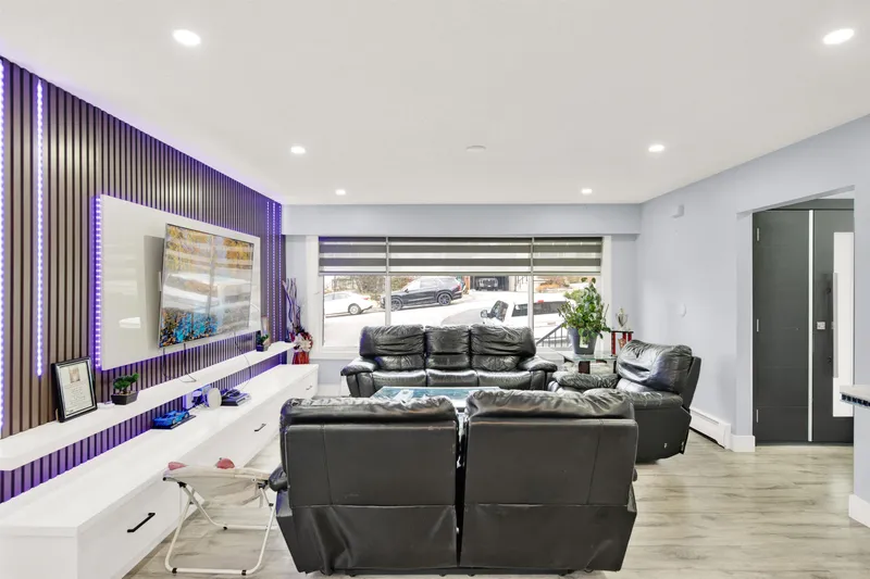 11465 139A STREET - photo 2 of 25