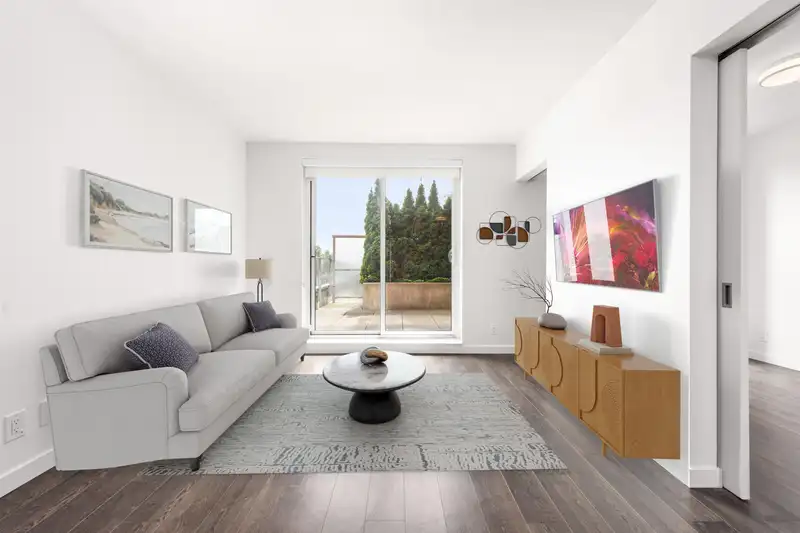 263 955 E HASTINGS STREET - photo 1 of 37