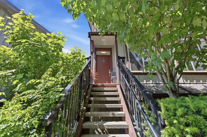 46 433 SEYMOUR RIVER PLACE - photo 1 of 38