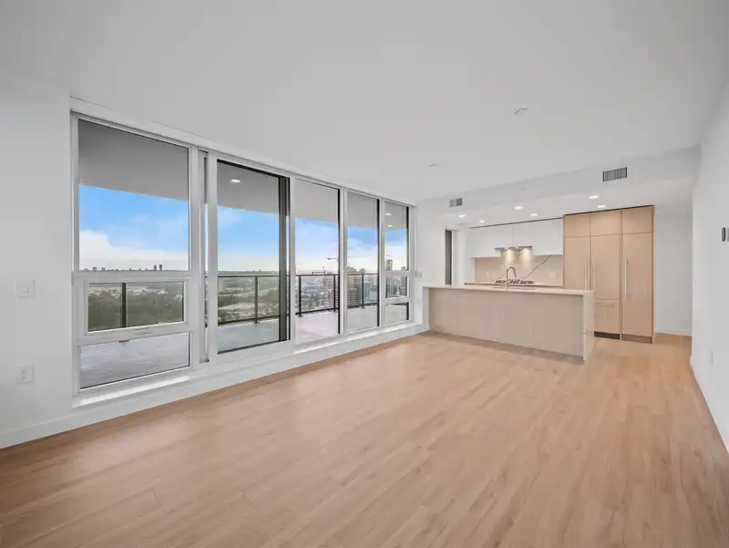 3705 2135 SPRINGER AVENUE - photo 3 of 40