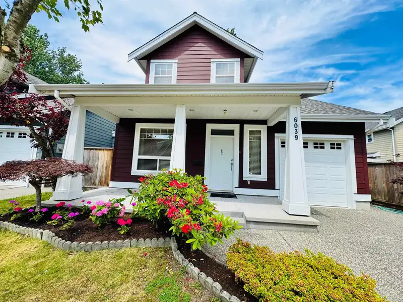 6039 46A AVENUE - photo 1 of 15