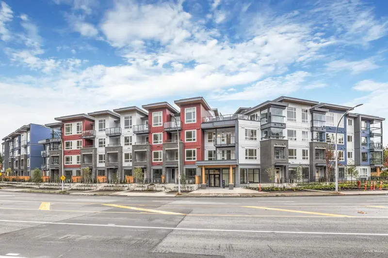 122 13788 76 AVENUE - photo 1 of 25