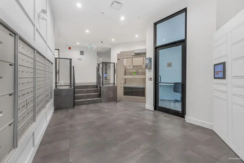 122 13788 76 AVENUE - photo 3 of 25