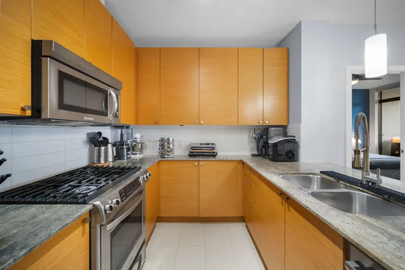 205 110 BREW STREET - photo 4 of 25