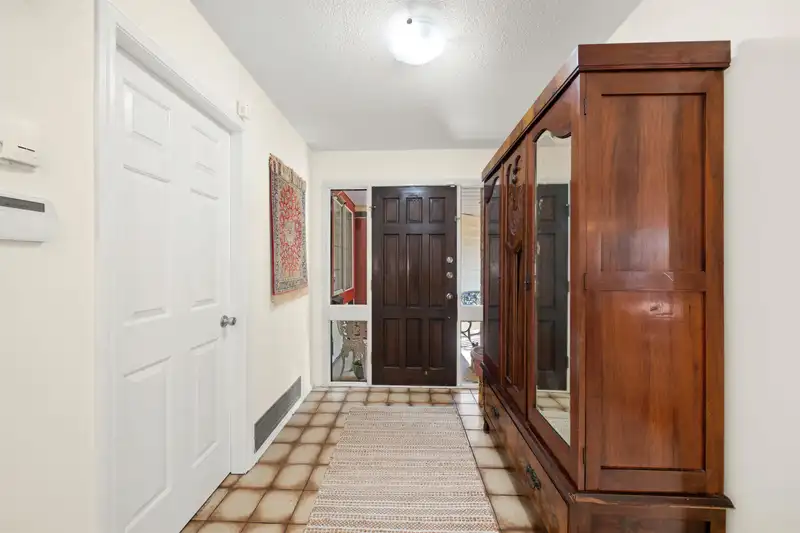 5571 FLOYD AVENUE - photo 4 of 26