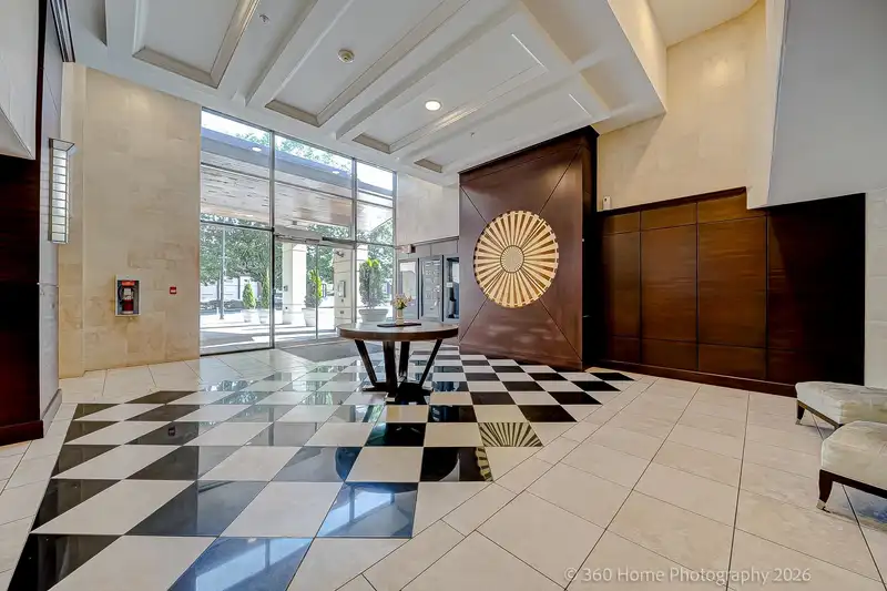805 4250 DAWSON STREET - photo 3 of 33