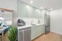 206 327 W 2ND STREET - thumbnail 11