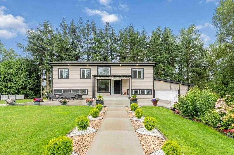 1770 252 STREET - photo 1 of 25