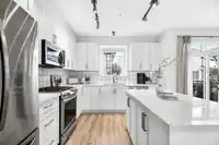 48 11272 240 STREET - thumbnail 9