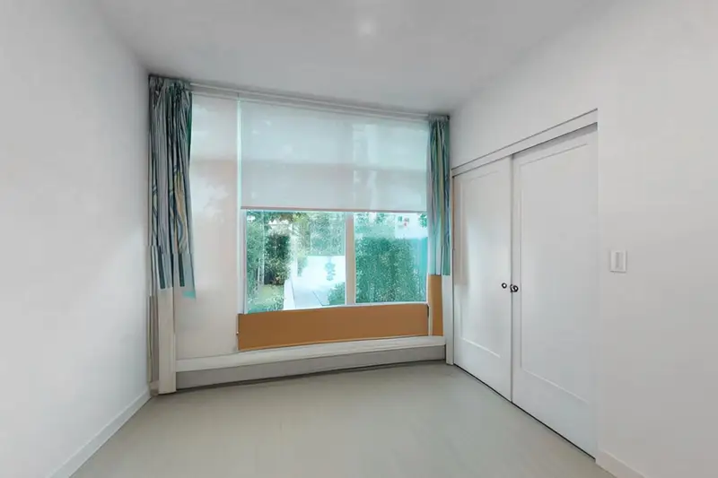 202 2288 ALPHA AVENUE - photo 3 of 15