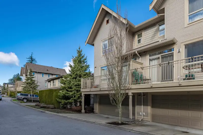 99 2738 158 STREET - photo 2 of 25