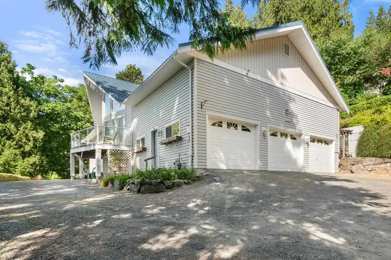 7400 MARBLE HILL ROAD - photo 2 of 38