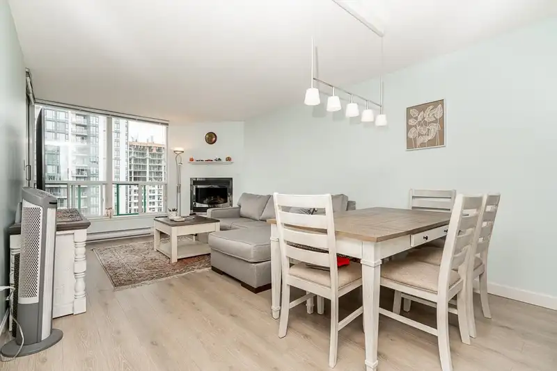 1705 1148 HEFFLEY CRESCENT - photo 4 of 27