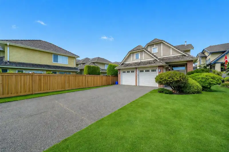 6291 SEMLIN COURT - photo 1 of 14