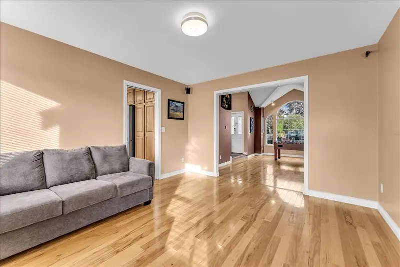 14906 83A AVENUE - photo 4 of 25