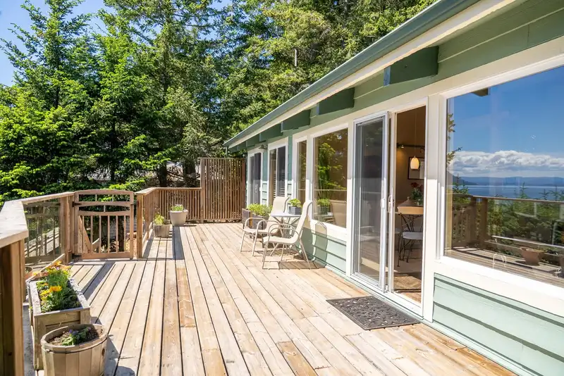 2659 SCHOONER WAY - photo 3 of 36