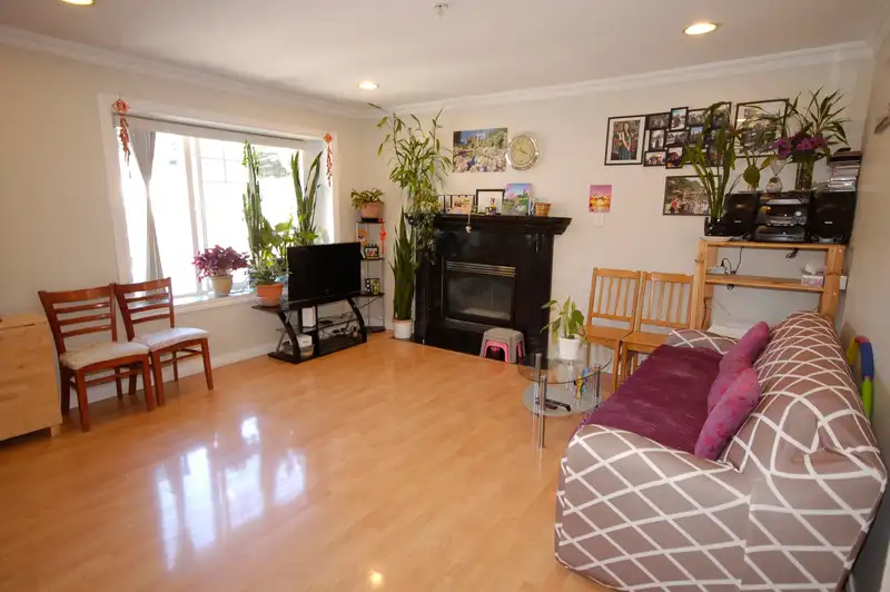 4750 KNIGHT STREET - photo 1 of 35