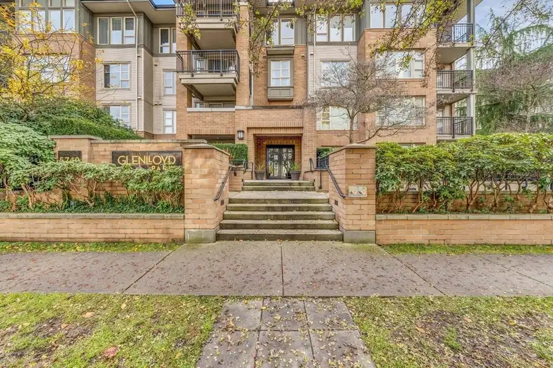 409 5740 TORONTO ROAD - photo 1 of 22