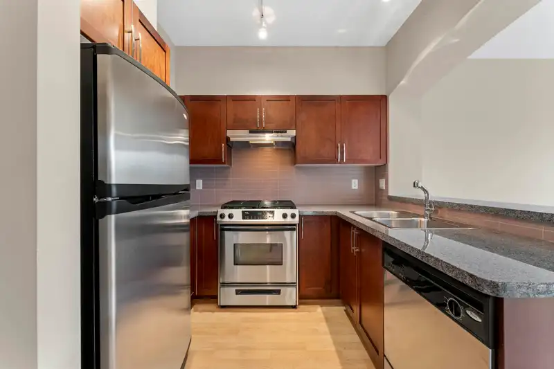 409 5740 TORONTO ROAD - photo 4 of 22