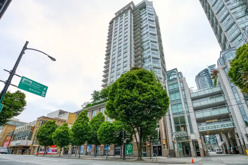 1104 565 SMITHE STREET - photo 1 of 27