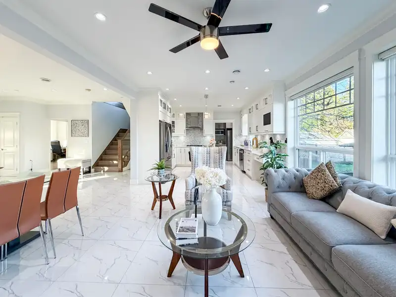 5626 ELIZABETH STREET - photo 4 of 17