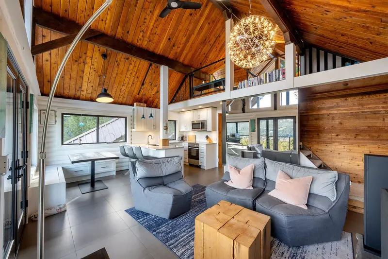 8706 WEDGEVIEW PLACE - photo 3 of 25