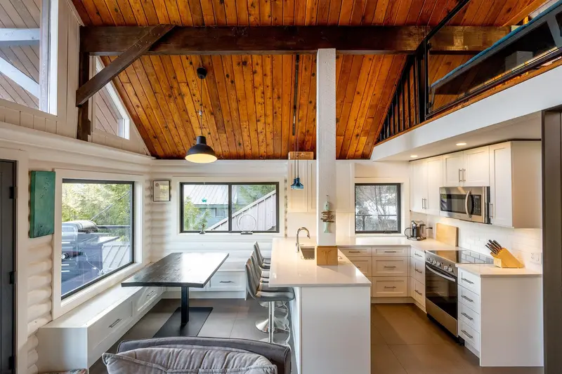 8706 WEDGEVIEW PLACE - photo 4 of 25