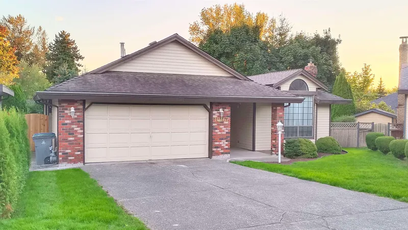 10467 GLENBROOK GROVE - photo 1 of 25