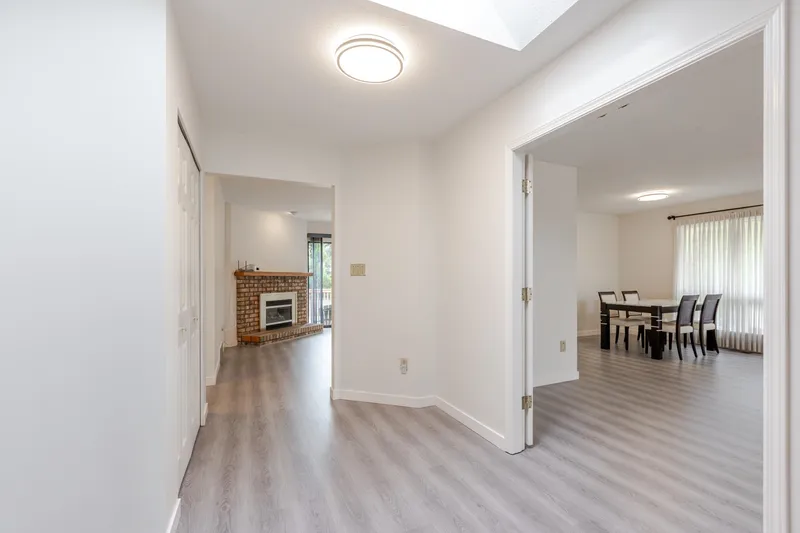 10467 GLENBROOK GROVE - photo 4 of 25