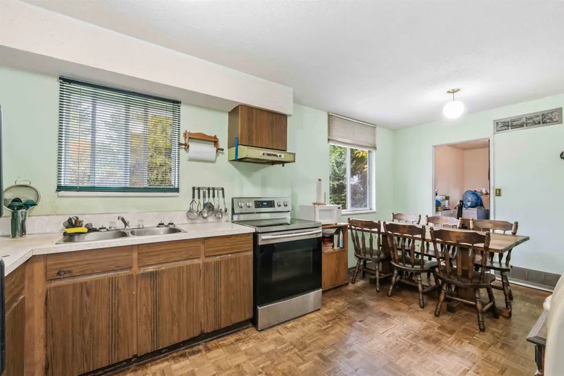 26541 29 AVENUE - photo 4 of 19