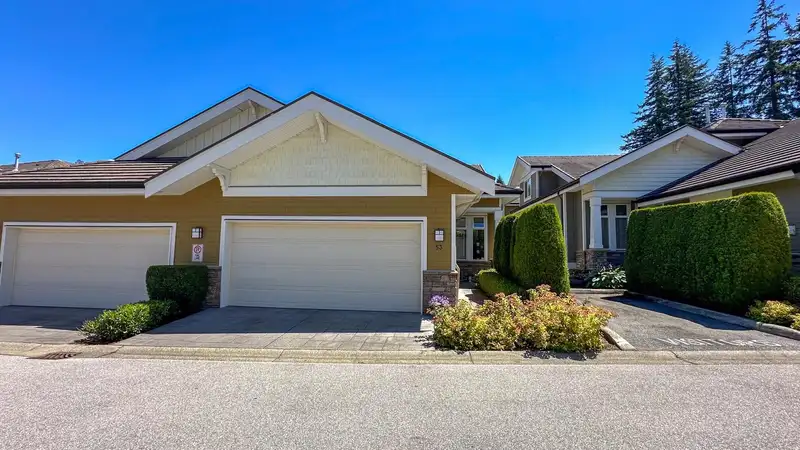 53 14655 32 AVENUE - photo 1 of 31
